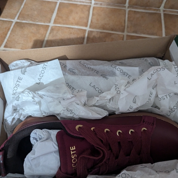 Lacoste Carnaby Sneaker Burgundy Color - Picture 7 of 8